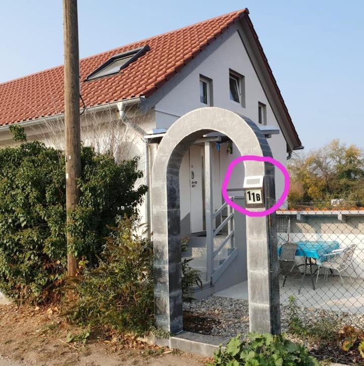 Ferienwohnung Karlsruhe Esterno foto