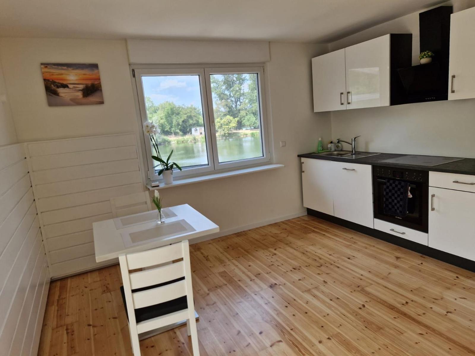 Ferienwohnung Karlsruhe Esterno foto