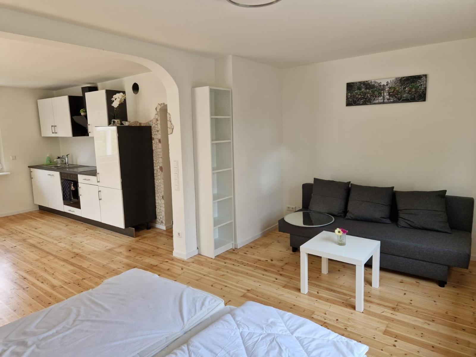 Ferienwohnung Karlsruhe Esterno foto